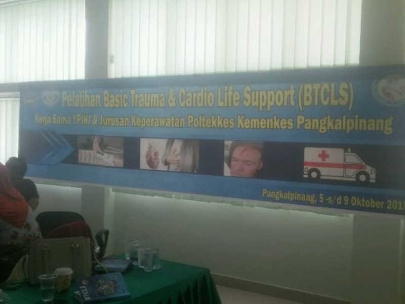 Prodi Keperawatan Poltekkes Kemenkes Pangkalpinang Gelar Pelatihan BTCLS