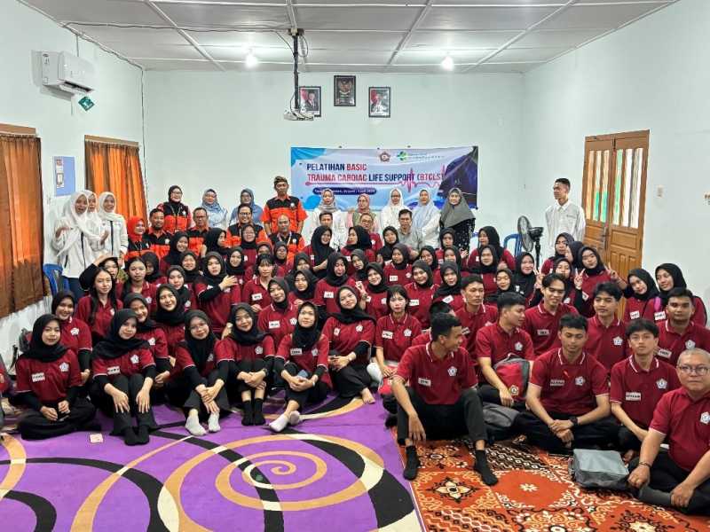 Prodi DIII Keperawatan (Kampus Kab.Belitung) menyelenggarakan Pelatihan Basic Trauma Cardiac Life Support (BTCLS) sebagai penguatan kompetensi mahasiswa